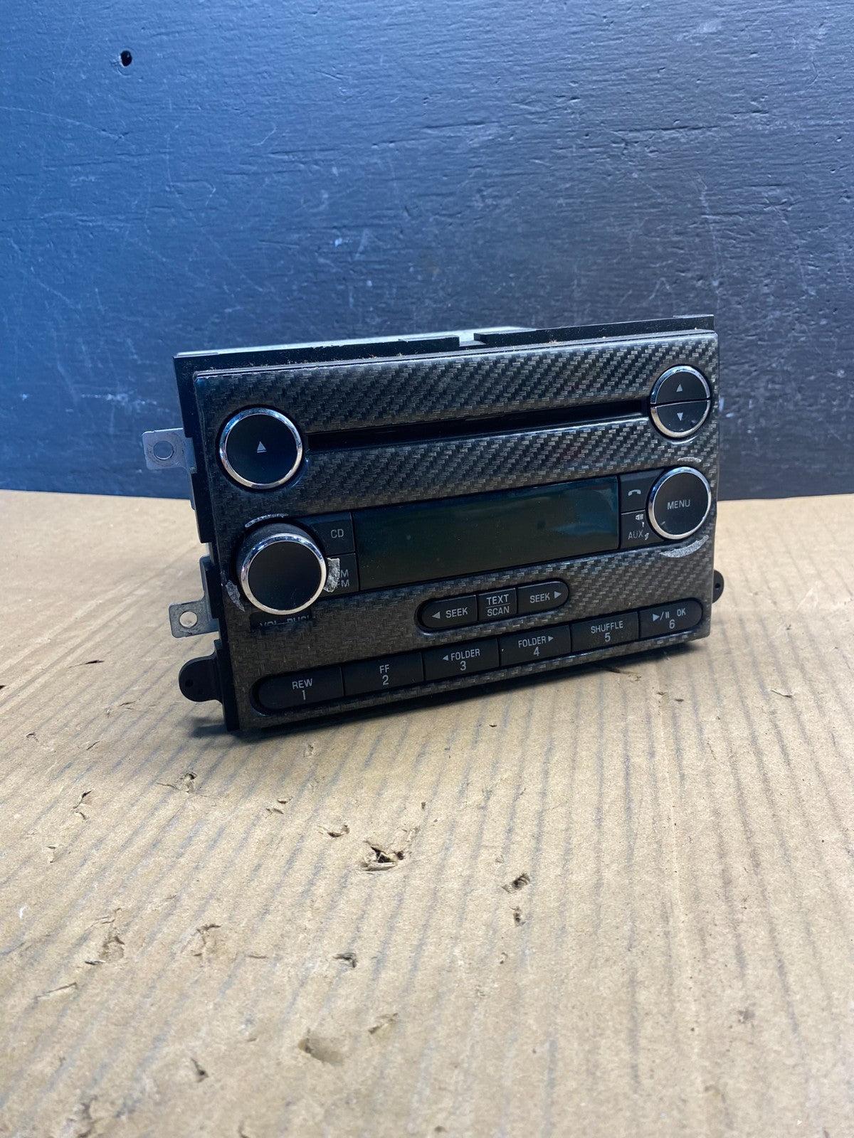 2007 to 2010 Ford Edge Radio Stereo AM/FM CD Player ad1720 DG0