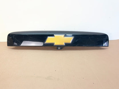 2007 to 2014 Suburban Tahoe Yukon License Plate Cover Trim W/ Camera ah6599 DG0