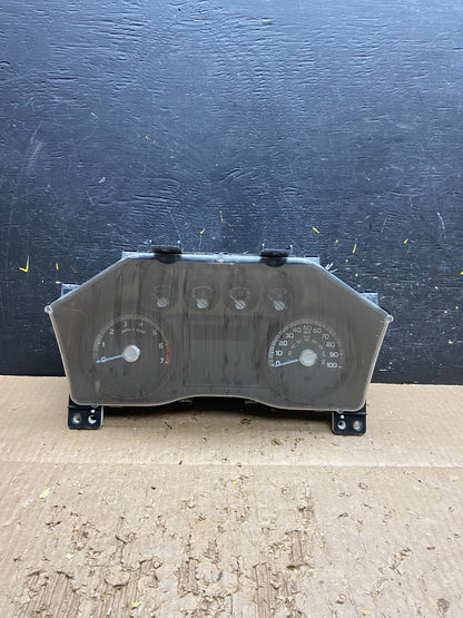 2013 Ford F250 F350 Speedometer Cluster Gauge OEM v7847 DG0