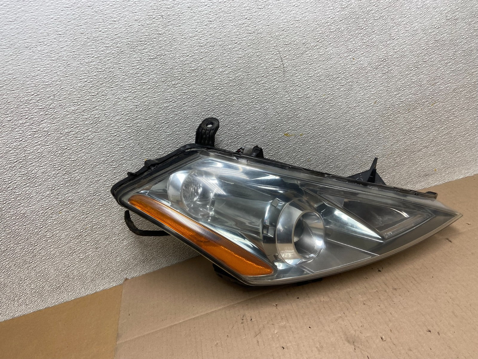 2003 to 2007 Nissan Murano Headlight Xenon HID Right Passenger Z3873 DW2
