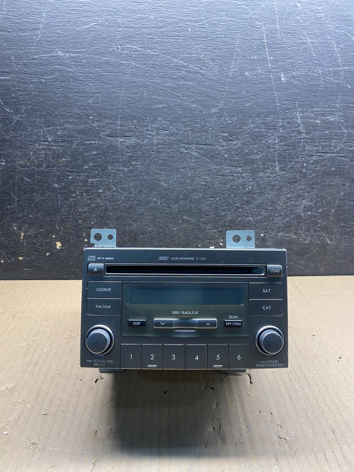 2007 Subaru Forester Car Radio 6-Disc Changer Model pf-2851b AI4774 DG0