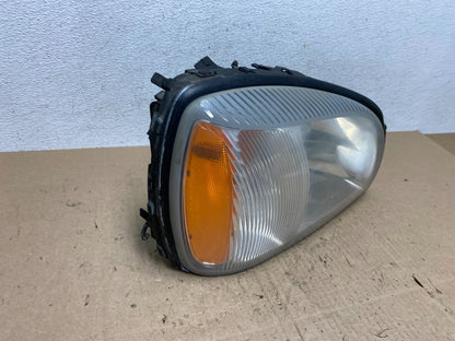2000 to 2005 Cadillac Deville Right Passenger RH Side Headlight AE6578 DW2