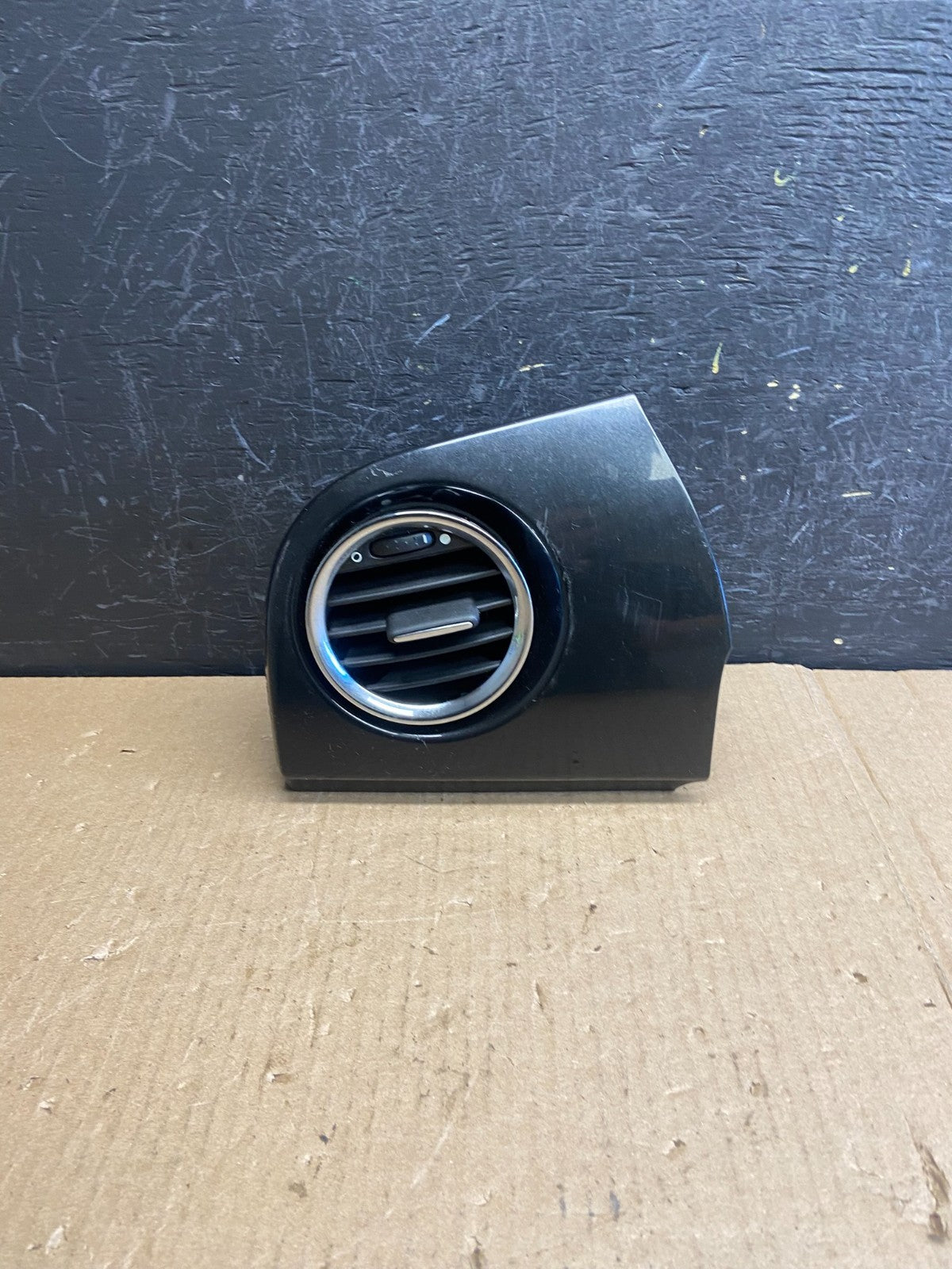2012 to 2013 FIAT 500 2 DOOR Left Side Dashboard Air Vent AE38160