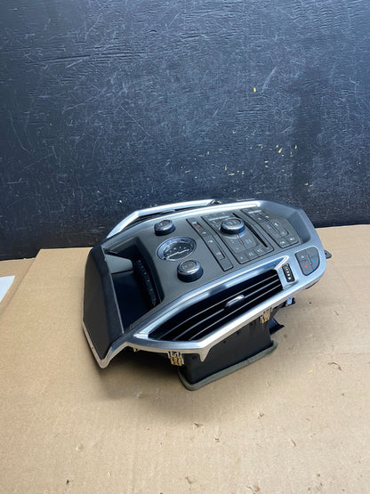 2010-2012 Cadillac SRX A/C Heater Radio Climate Control Panel Bezel OE AI3227 DG1