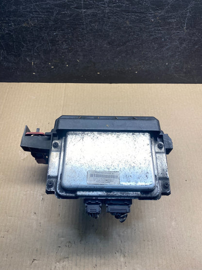2006 2007 Dodge Charger Fuse Box Body Control Module BCM ag9487 DG4