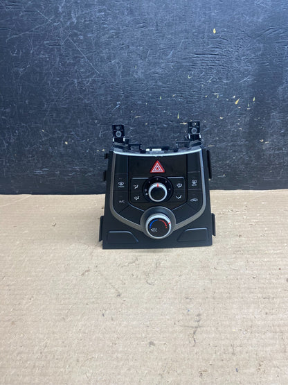 2014 - 2016 Hyundai Elantra Center Heater A/C AC Climate Control Panel AH5310 DG0