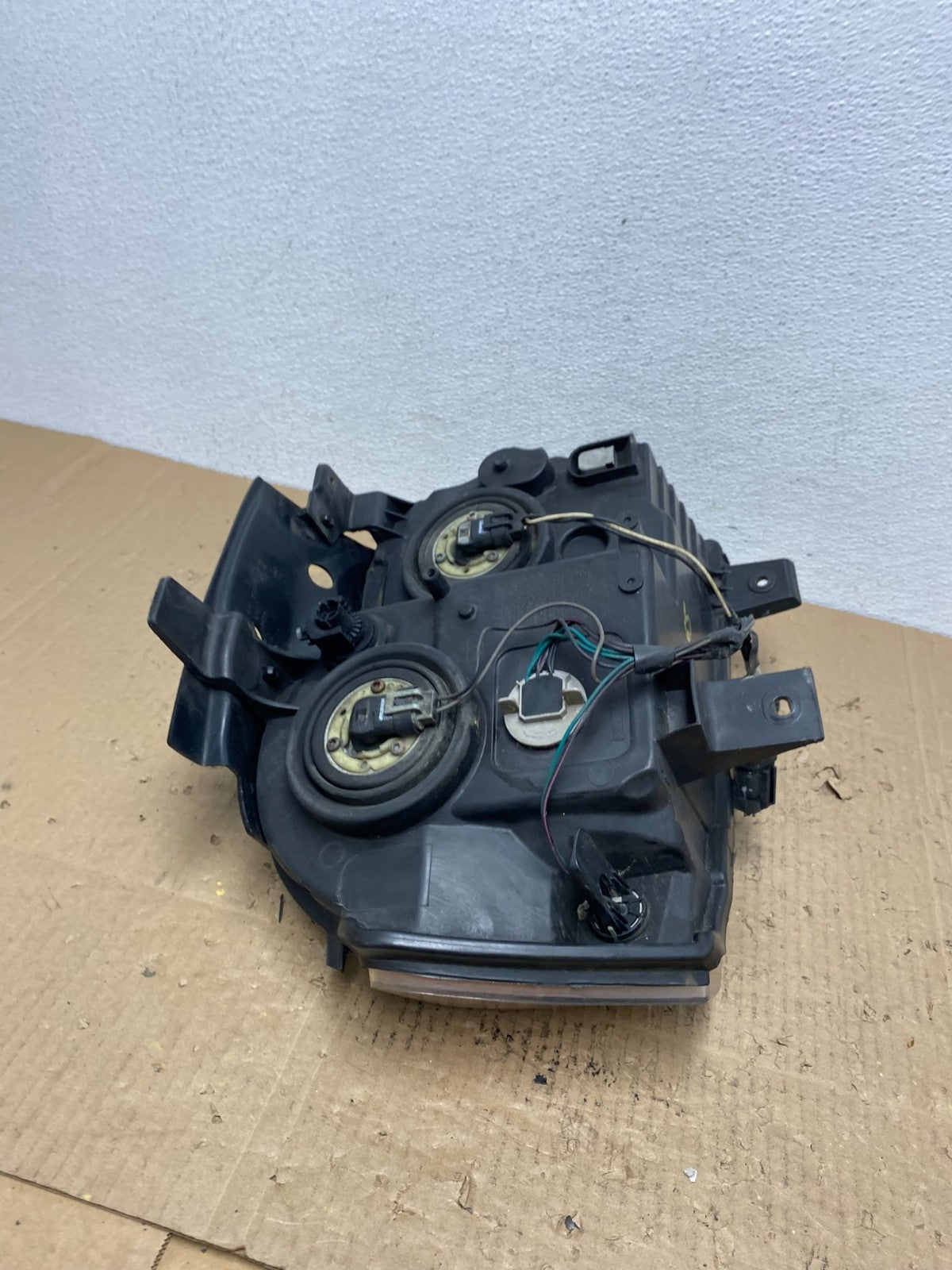 2005-2007 Jeep Grand Cherokee Left Driver LH Halogen Headlight AC4165 DW8