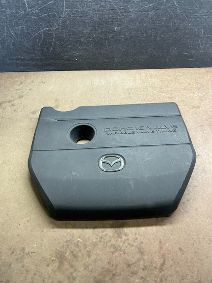 2004 to 2009 Mazda 3 DOHC 16 VALVE Engine Shield Top Cover M3075 PS0