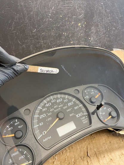 2004 to 2007 Chevrolet Express Speedometer Cluster Gauge AD6925 DG3