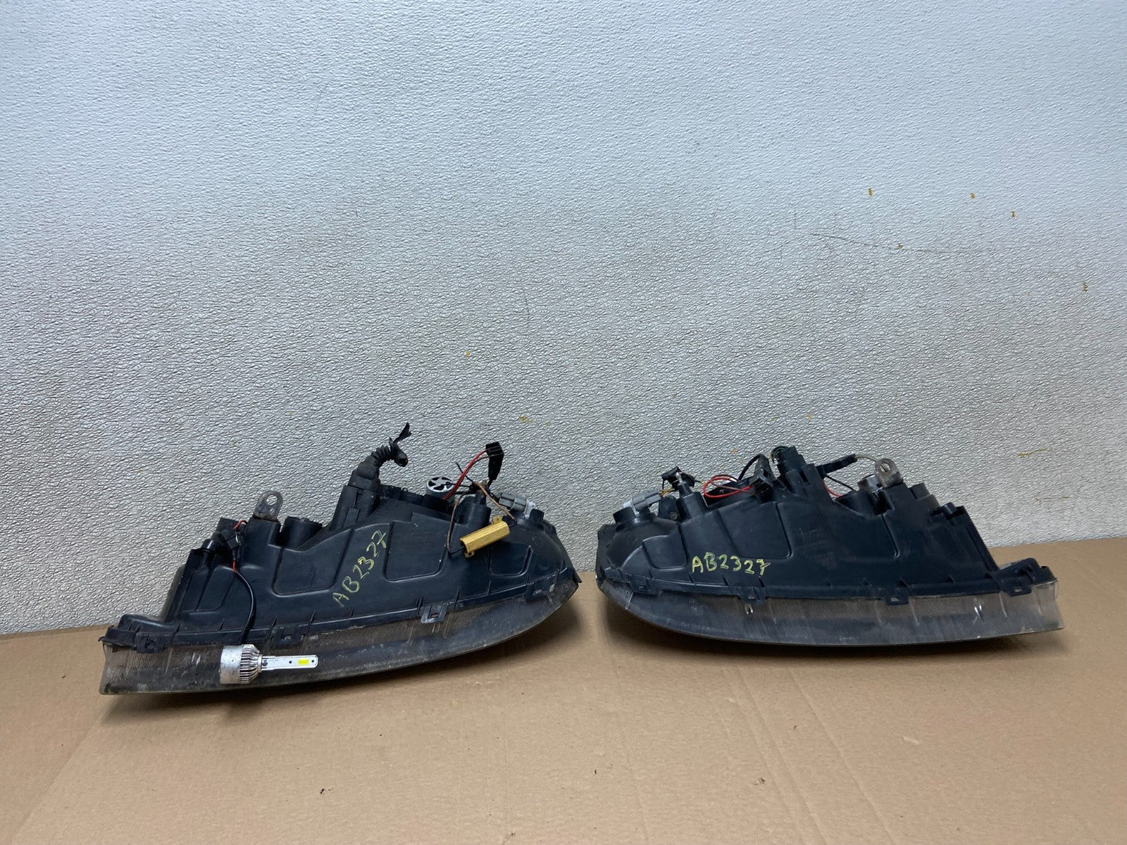 2004 2005 2006 Hyundai Elantra Left+Right Set Halogen Headlights AB2327 DW6
