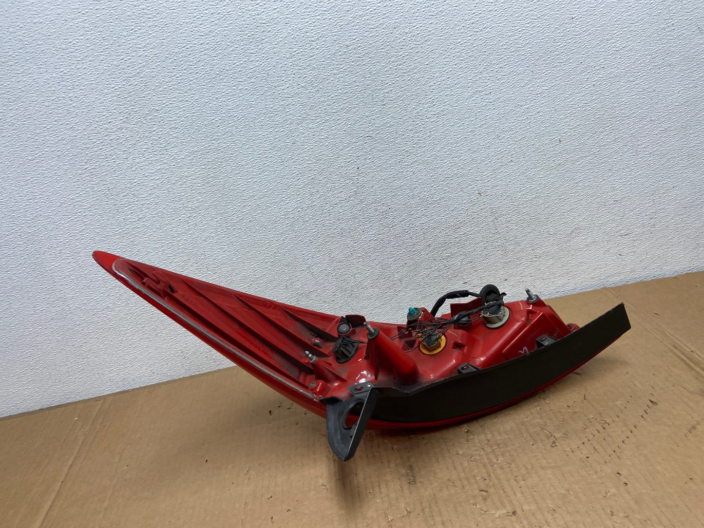 2007 - 2012 Nissan Versa Hatchback Left Driver Side Lh Tail Light AD1041 LK4