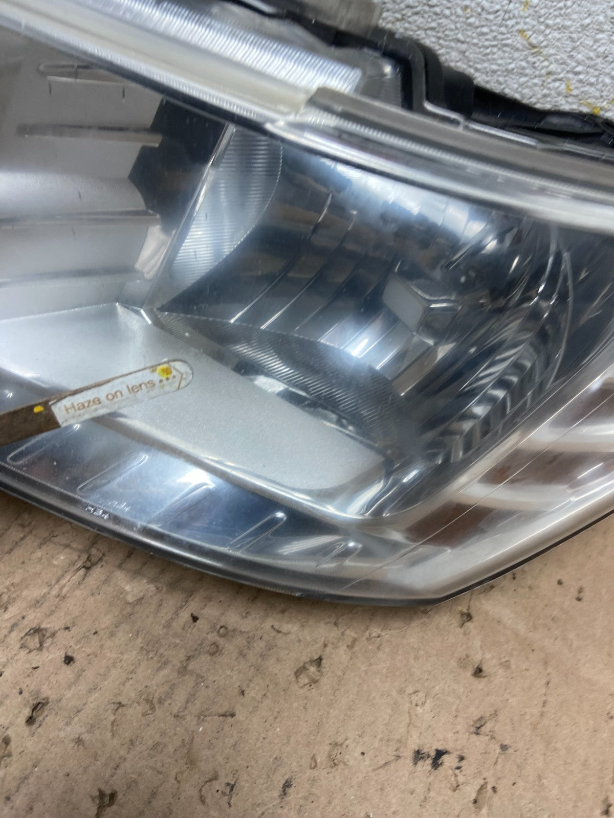 2009 to 2017 Dodge Journey Headlight Left Driver Lh Side Halogen Y0084 DW4