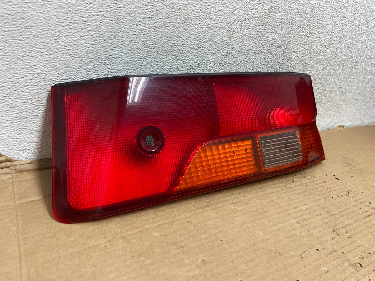 1999 2000 2001 Honda Odyssey Right Passenger RH Tail Light Inner AG9212 LK1