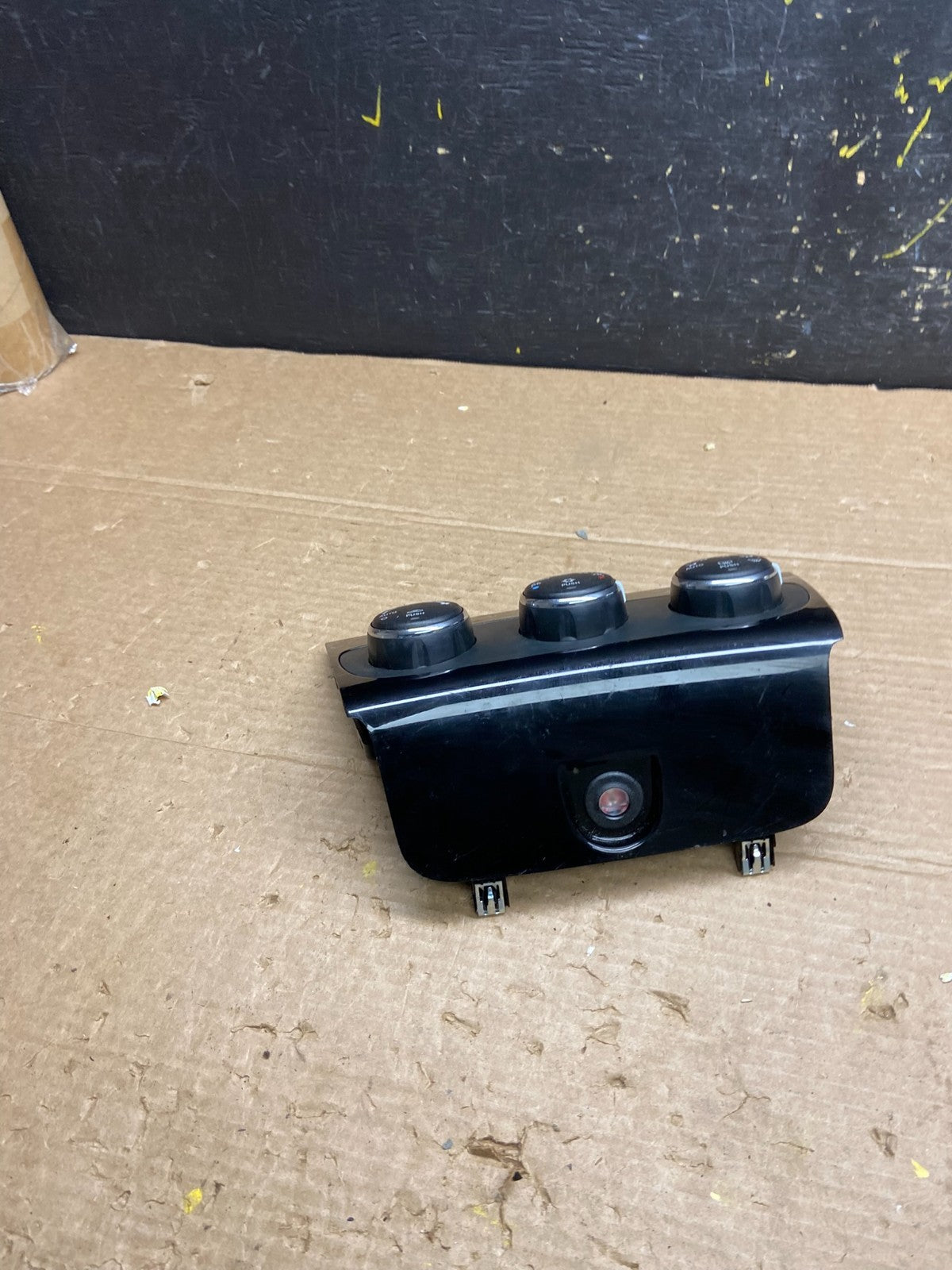 2011-2014 Chrysler 200 Heater AC Climate Switch Temperature Control OEM w1744 DG3