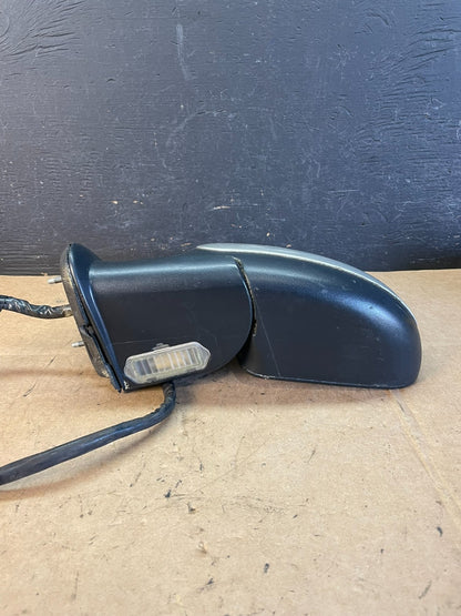 2003 to 2006 Gmc Yukon Left Driver LH Turn Signal View Door Mirror AE1086 DG3