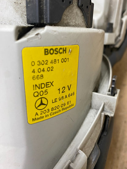 2001-2004 Mercedes-Benz C Class Halogen Left Driver Headlight Oem S7743 DW7