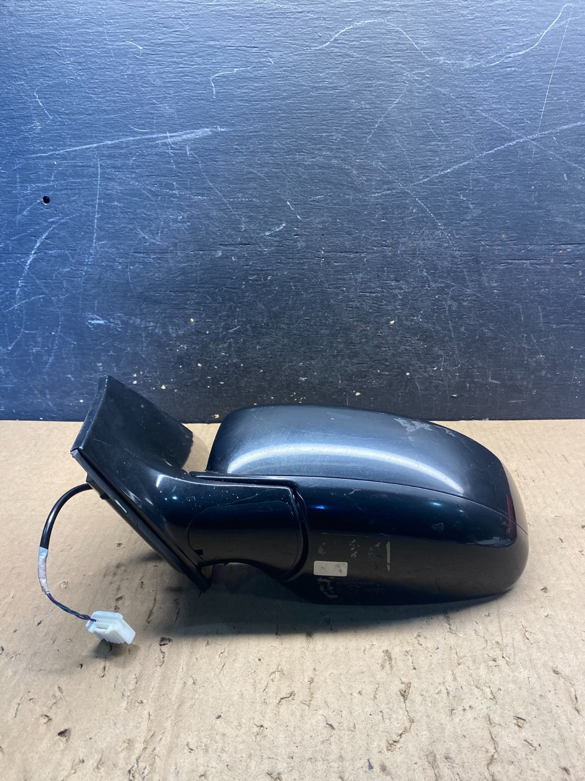 2009 to 2014 Nissan Rogue Left Driver LH Door Mirror S5127 DG3