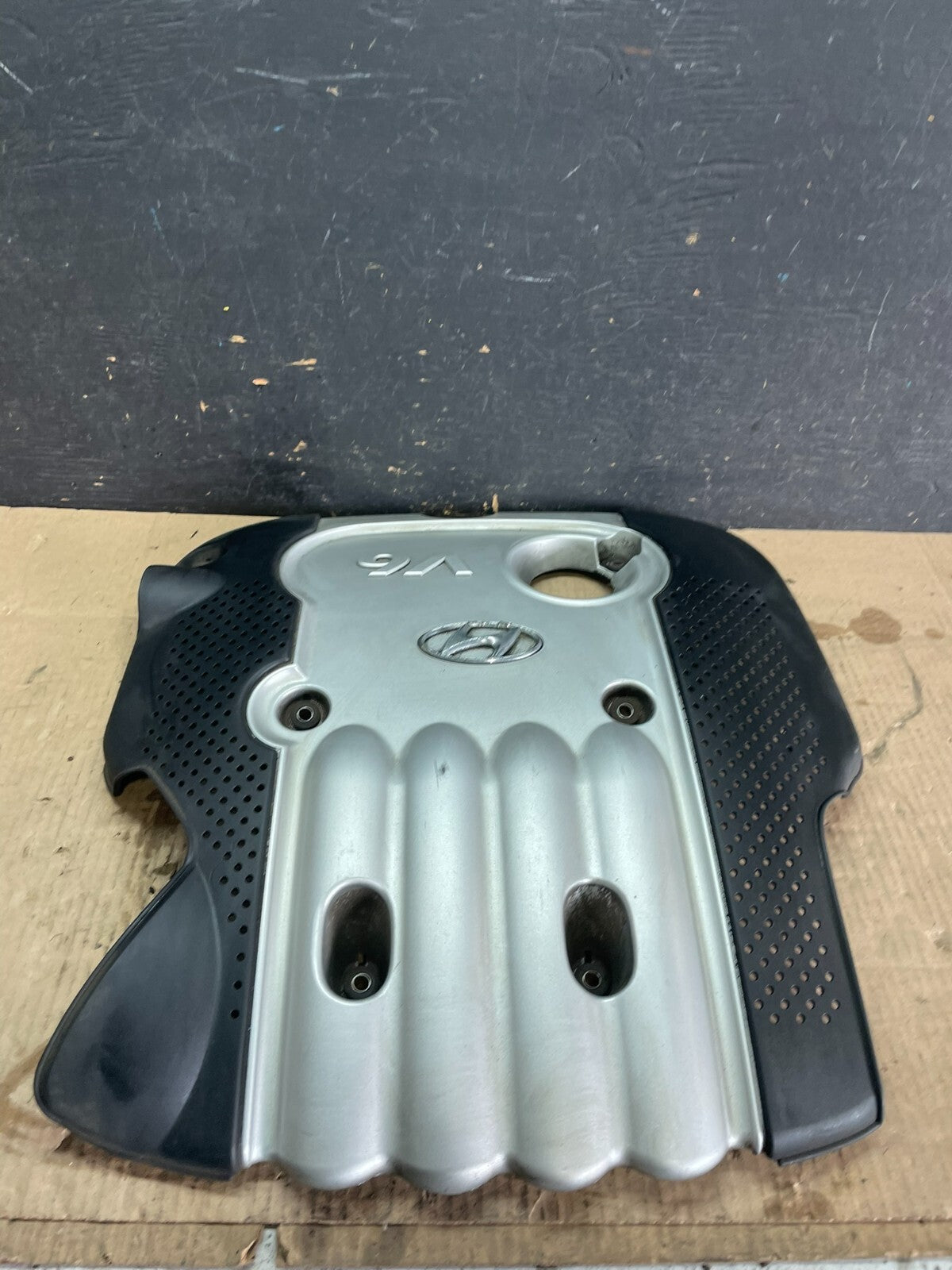 2007 - 2009 Hyundai Santa Fe V6 2.7 L Engine Motor Cover M8987 PS1