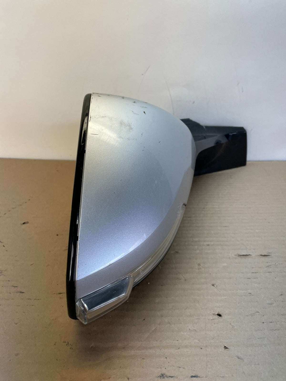 2011 - 2015 Chevrolet Volt Right Passenger RH View Door Mirror AH8726 DG9