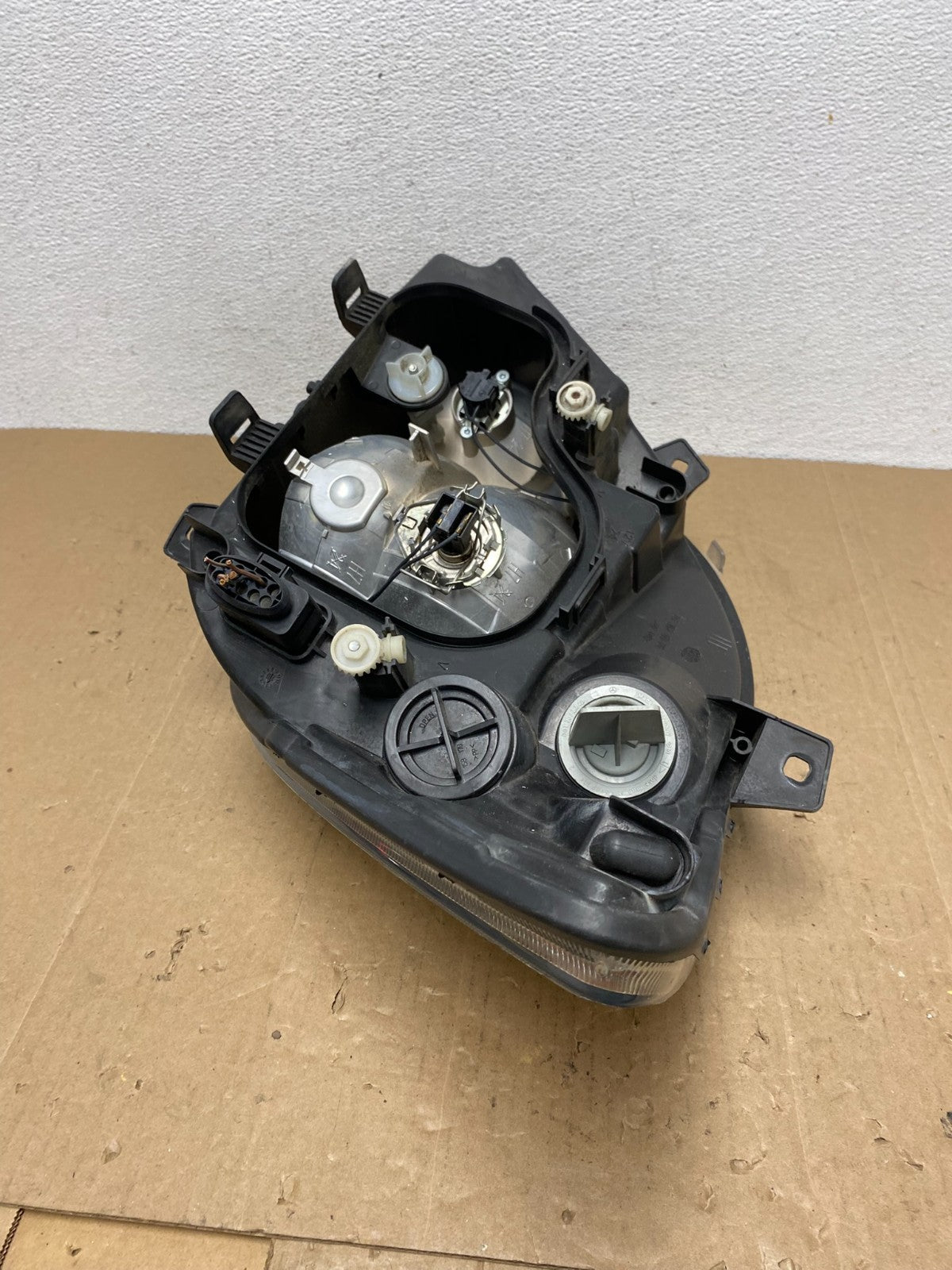 2007 to 2013 Mercedes Sprinter Headlight Right Passenger Halogen AC5765 DW6