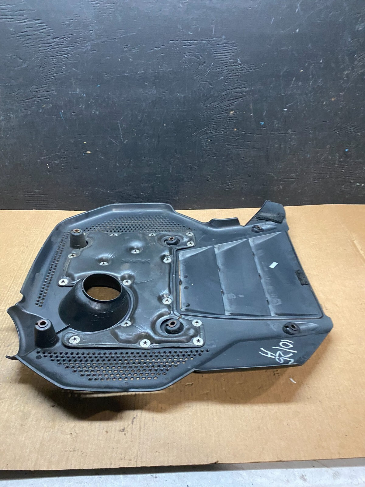 2006 to 2010 Hyundai Sonata Azera V6 Engine Motor Shield Cover H4770 DG16