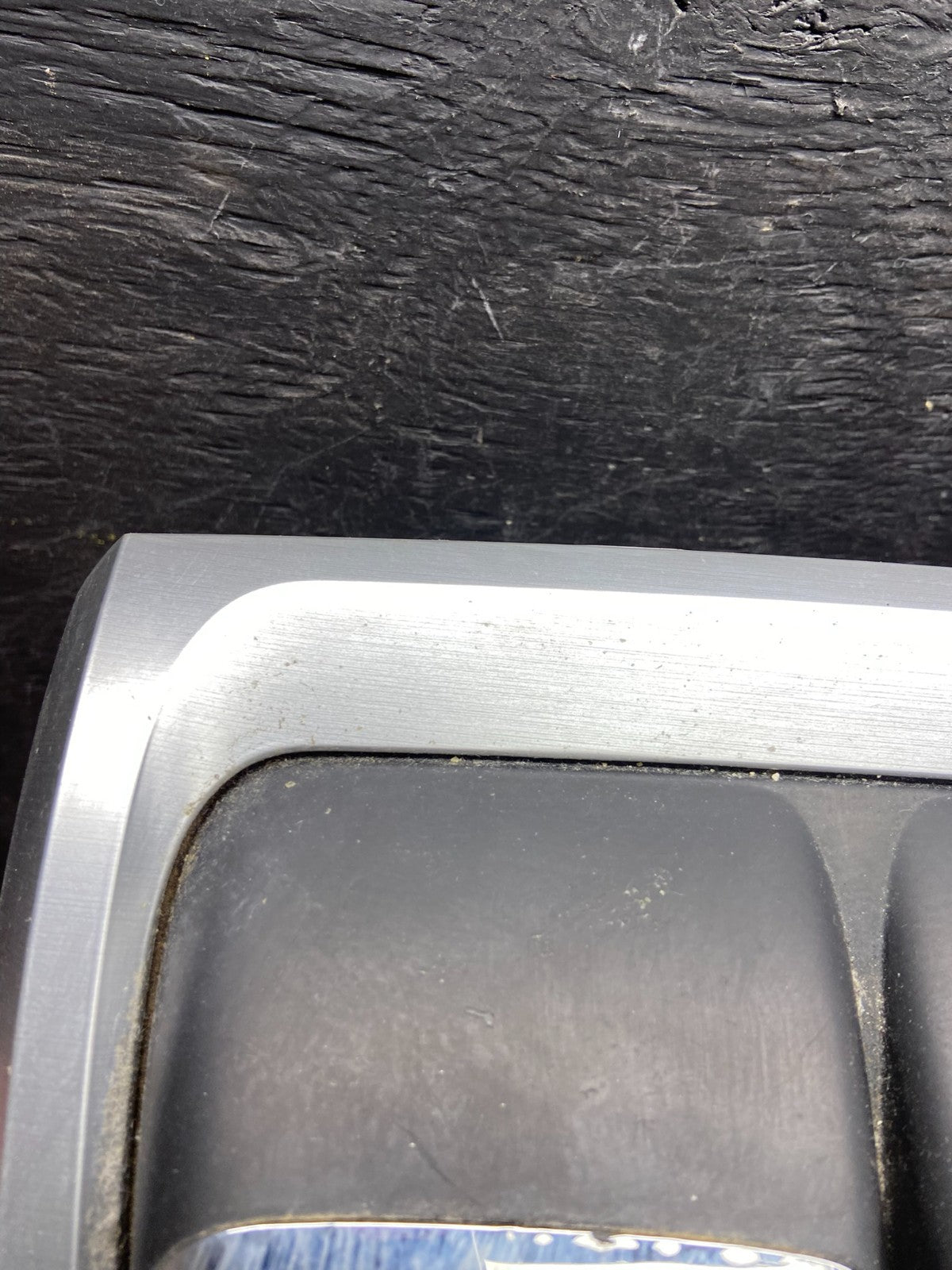 2007 - 2012 GMC Acadia A/C Heater Climate Control Radio Panel Bezel u4733 DG3