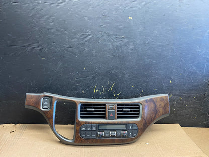 2005 to 2010 Honda Odyssey Radio Climate Control Dash Trim Bezel z0287 DG0