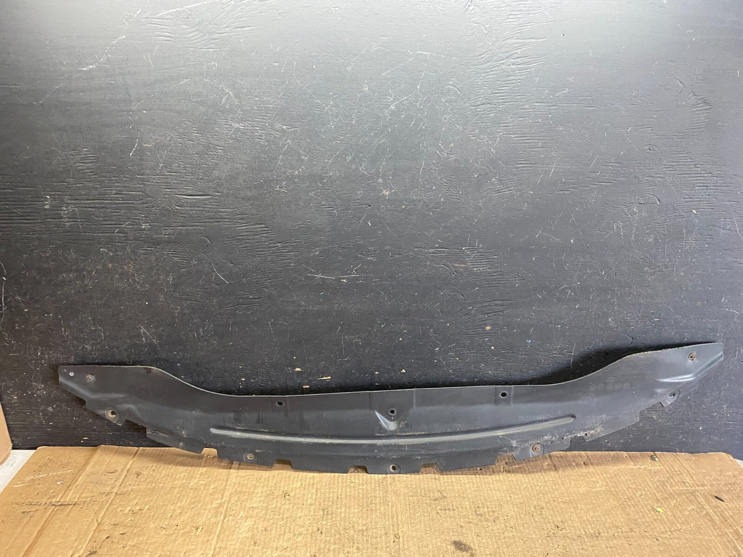 2011 to 2015 Lincoln Mkx Front Lower Wind Deflector OEM O6117 DG0