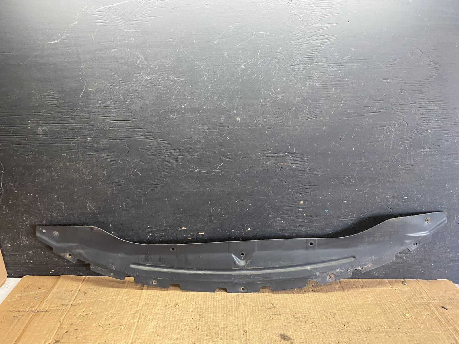 2011 to 2015 Lincoln Mkx Front Lower Wind Deflector OEM O6117 DG0