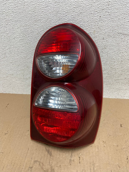 2005 2006 2007 Jeep Liberty Right Passenger Rh Side Tail Light AE7327 LK0