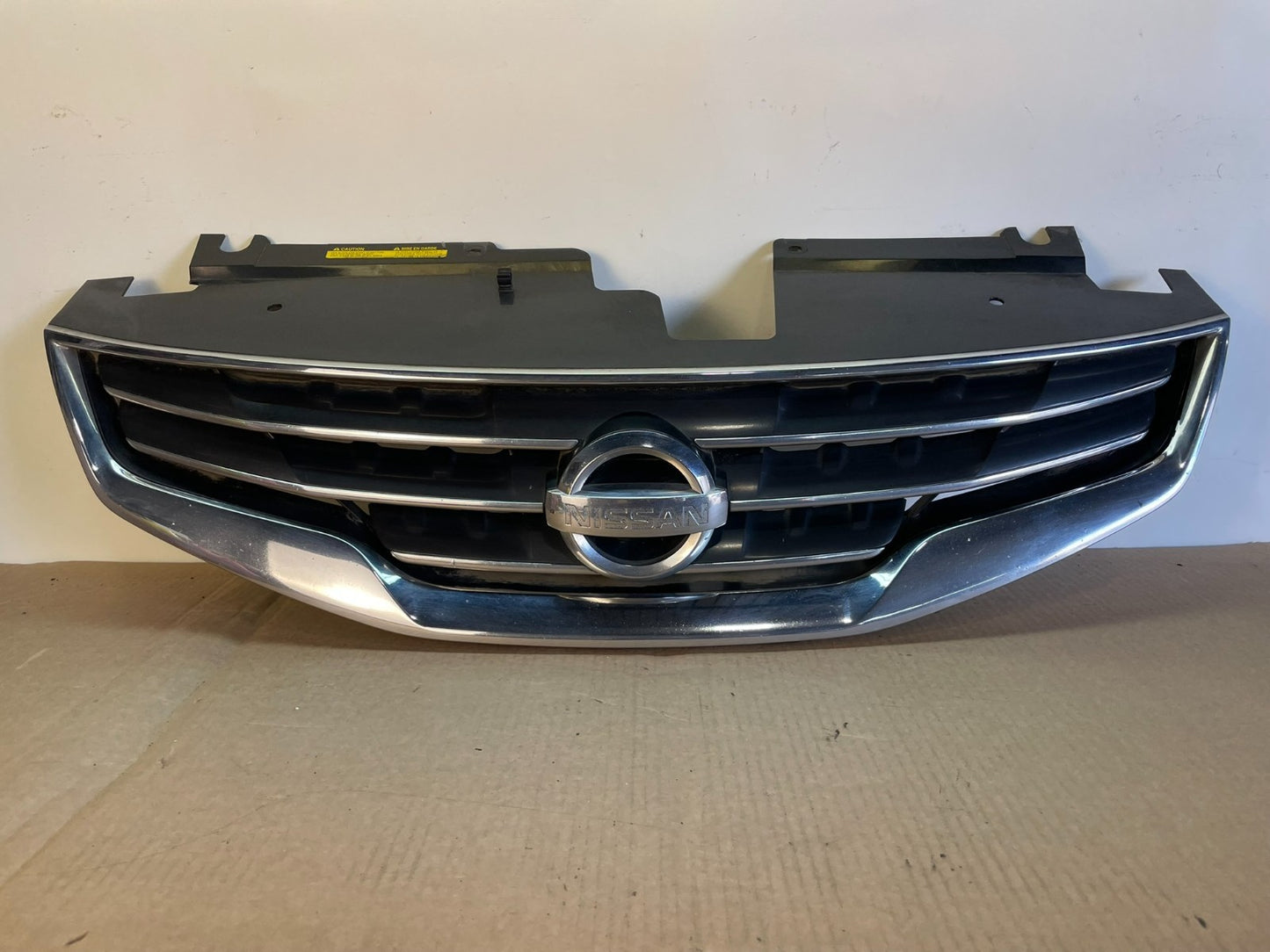 Sedan 2010 2011 2012 Nissan Altima Front Upper Grill Grille ag3125 DG0