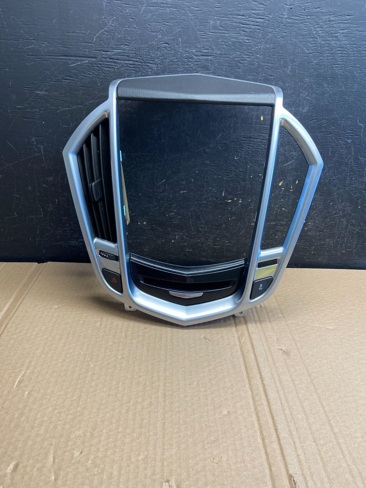 2013-2016 Cadillac SRX A/C Heater Radio Climate Control Panel Bezel OE AF6112 DG0