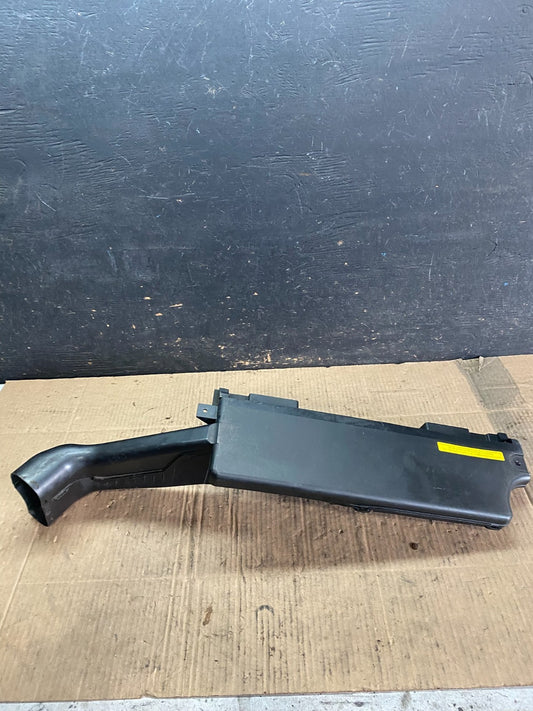 2003 to 2008 Nissan Murano Air Intake Cleaner Duct Q0696 DG0