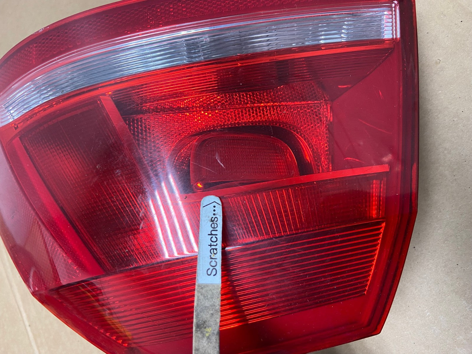2012 to 2015 Volkswagen Passat Right Passenger Rh Side Tail light AD2548 LK3