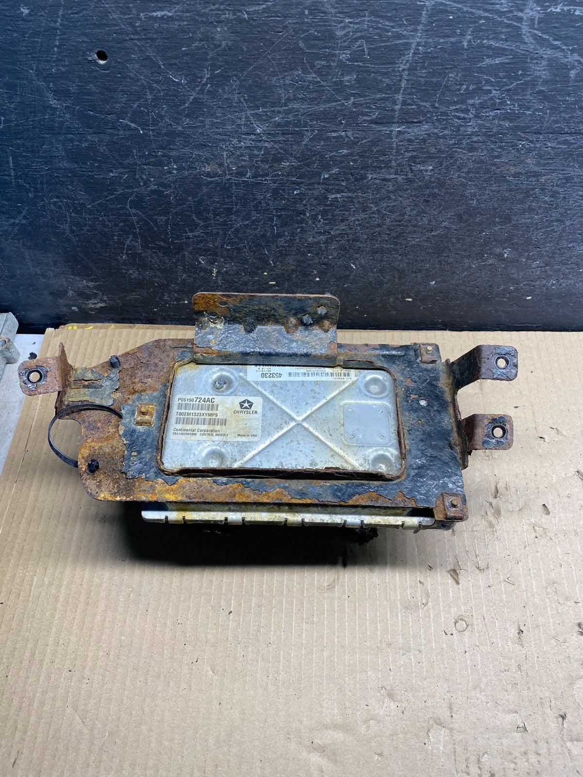 2012-13 Dodge Avenger 200 Engine Control Module P05150724AC ah7391 DG1