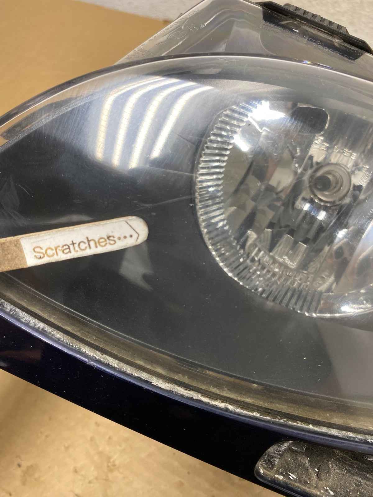 2002 to 2005 BMW 3 E46 Sedan Left Driver LH Xenon HID Headlight AG9057 DW3