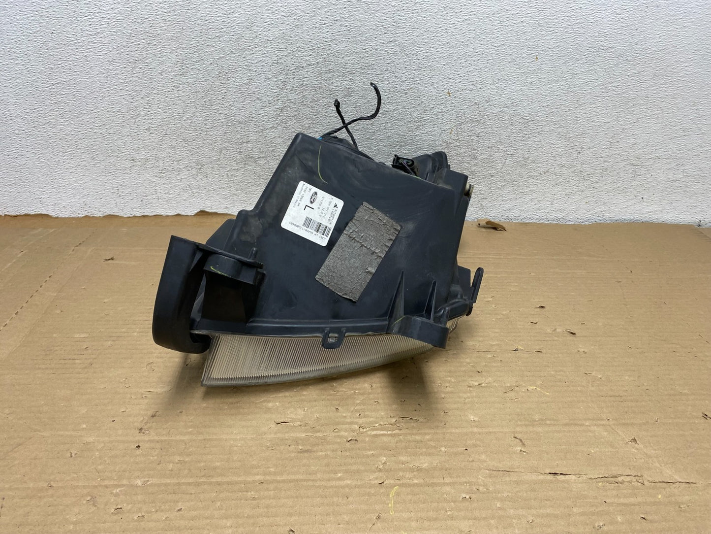2007 2008 2009 2010 Ford Edge Headlight Left Driver Halogen AG8214 DW7