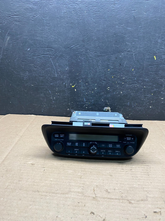 2005 to 2010 Honda Odyssey Am Fm Cd Player Radio Receiver Q2547 DG0