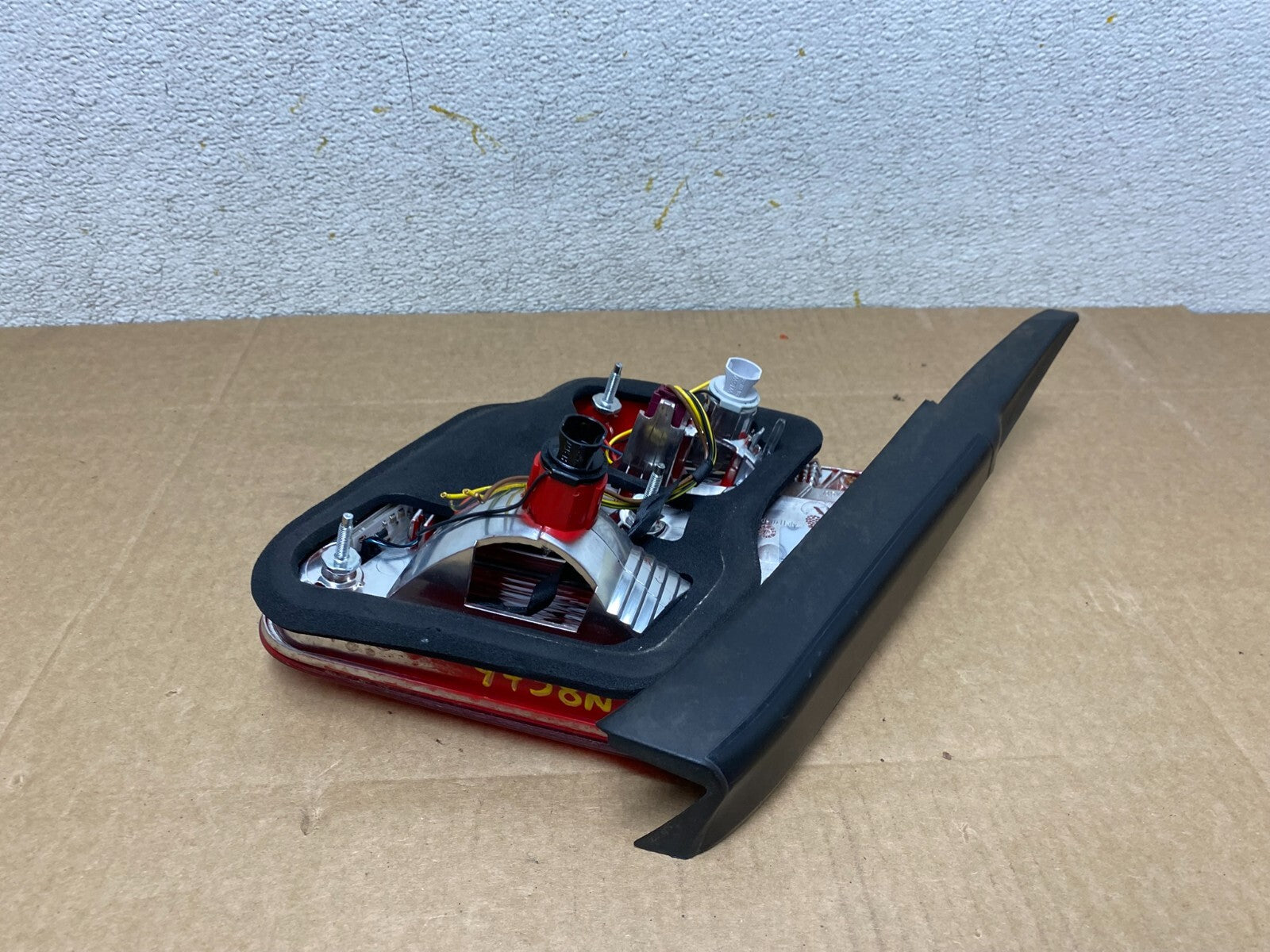 2009-2012 BMW 7-Series F01 F02 750i 750Li Left Driver Inner Tail Light O6686 DW7