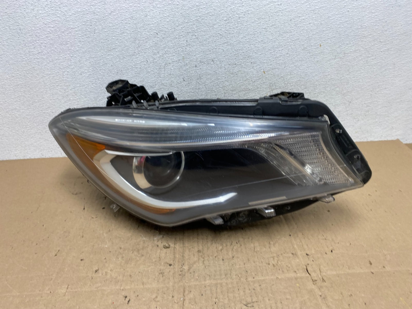 2014-2016 Mercedes CLA CLA250 Right Passenger RH Xenon HID Headlight ae6541 DG0