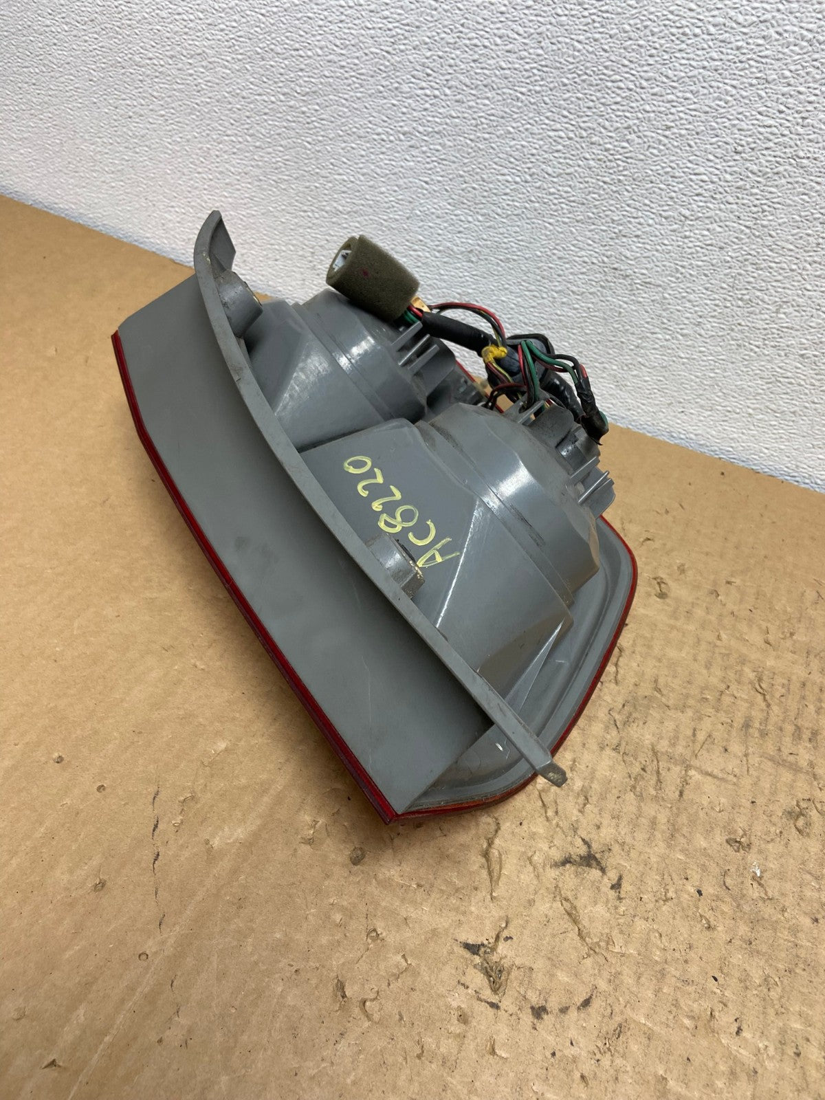2003 2004 2005 Honda Pilot Left Driver LH Side Tail Light AC8220 LK4