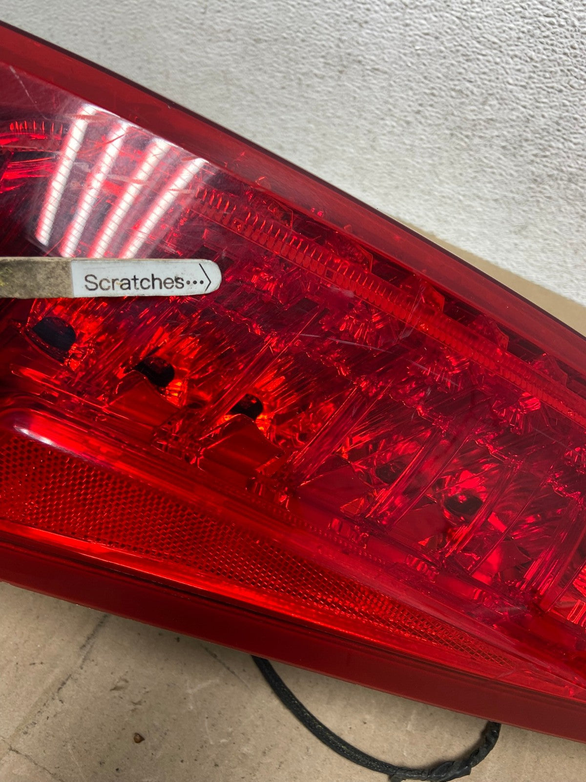 2010 to 2016 Cadillac Srx Left Driver Lh Side Tail Light AE6653 LK3