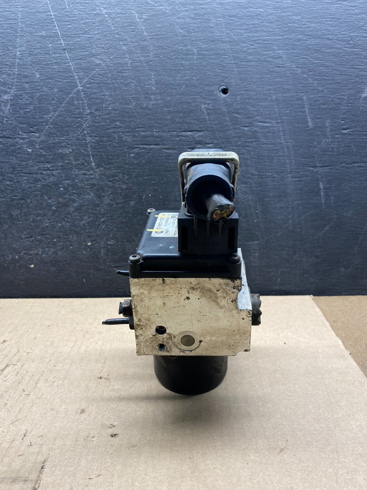2005 2006 Ford F-450 F-550 ABS Anti Lock Brake Pump Module ag9686 DG2