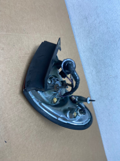 2000 to 2005 Buick Lesabre Right Passenger RH Side Tail Light AD5351 LK5