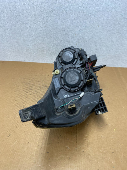 2013 2014 2015 Chevrolet Malibu Headlight Projector Left Driver Side AE03838