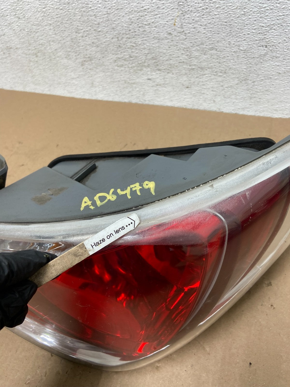 2011 - 2015 Hyundai Sonata Hybrid Right Passenger Tail Light AD6479 DW4