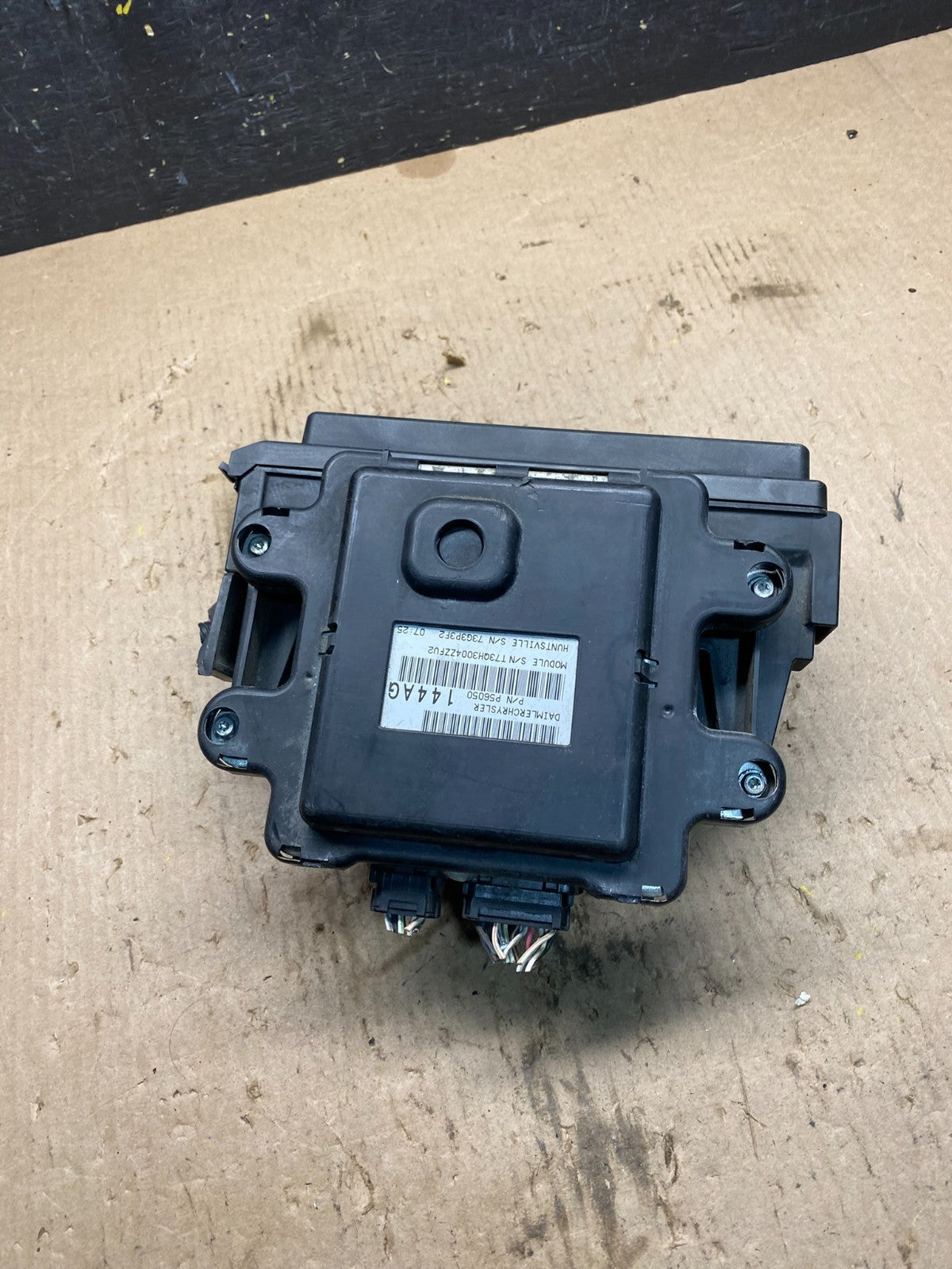 2005 2006 Jeep Grand Cherokee Fuse Box Multi-Function Relay Module Q9307 OE DG4