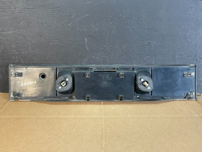 1990 Dodge Spirit Center Trunk Tail Light Lamp Lid Panel AE0804 DG3