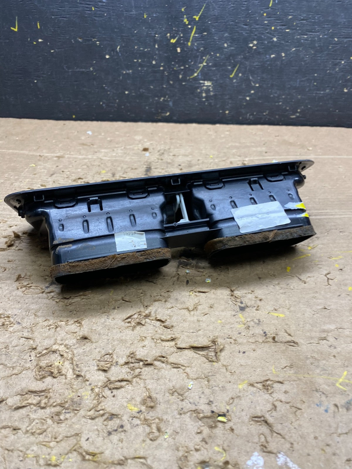 2007 - 2012 Range Rover Front Upper Center Dashboard Heater AC Air Vent x1642 DG3