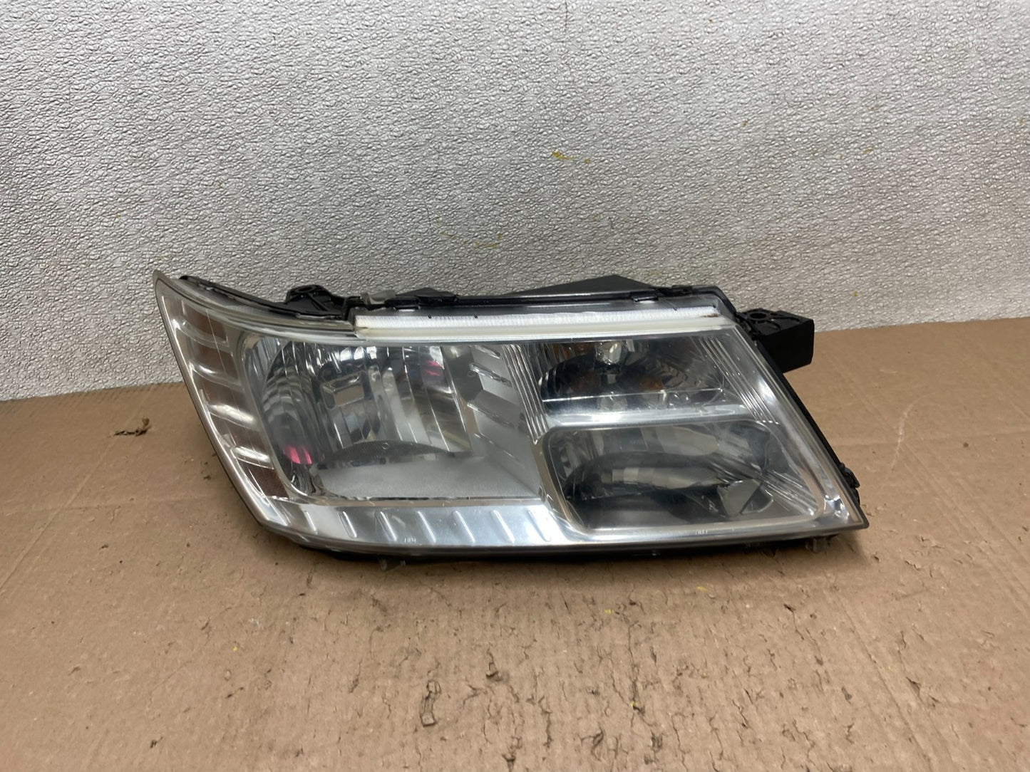 2009 to 2017 Dodge Journey Headlight Right Passenger Rh Halogen Oem Y3062 DW0